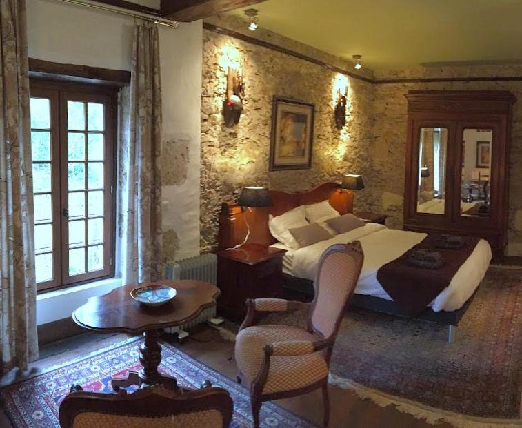 Bed and Breakfast Moulin De Bapaumes Nérac Habitación foto