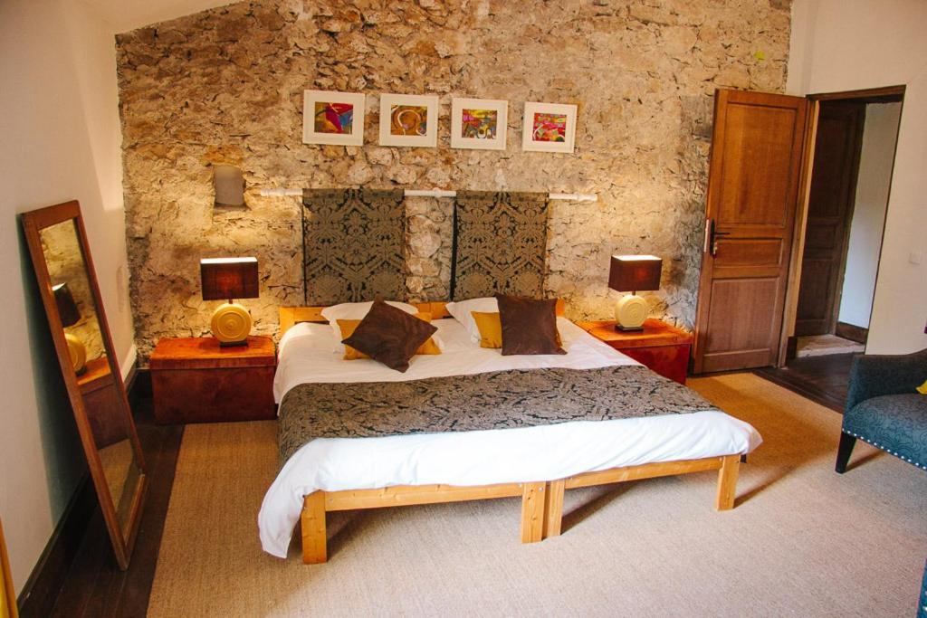 Bed and Breakfast Moulin De Bapaumes Nérac Habitación foto