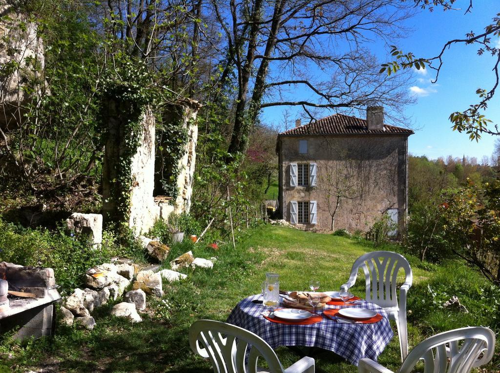 Bed and Breakfast Moulin De Bapaumes Nérac Exterior foto